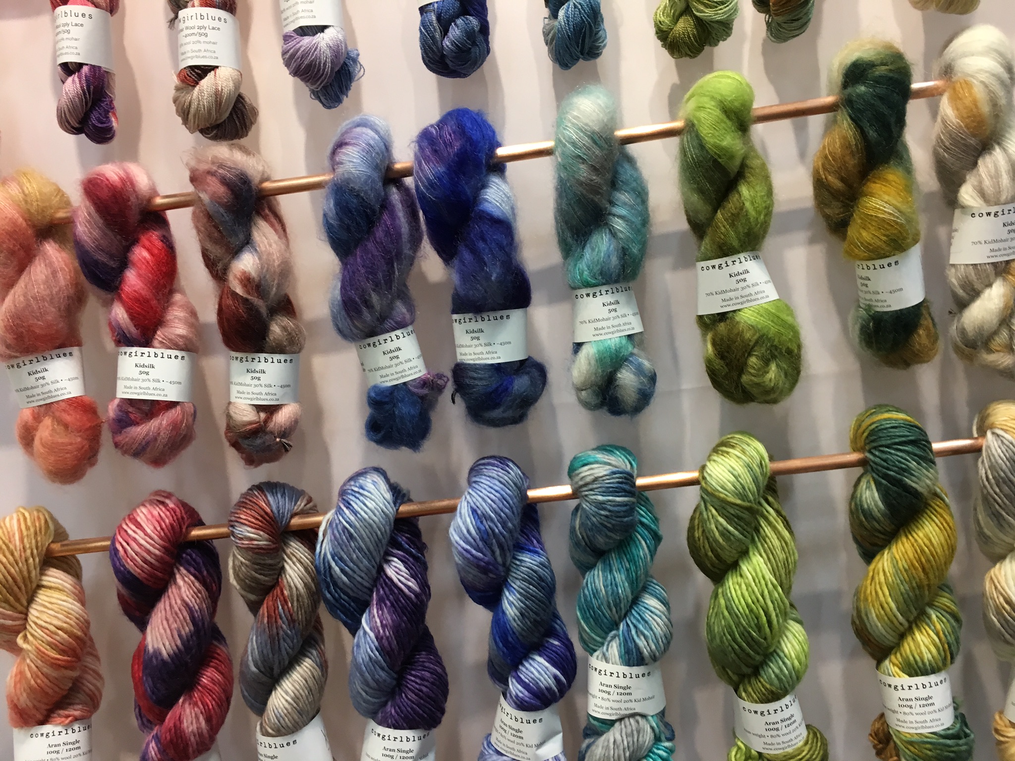 Neuer Trend: handdyed Garne